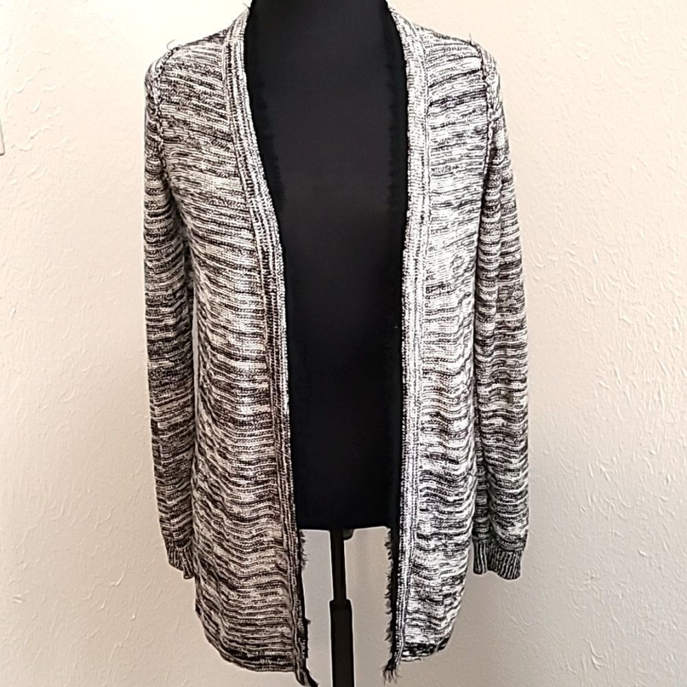 AGB Cardigan, Blk,White,Gray Tweed Lined in Black Fringe, Size Small, NWOT